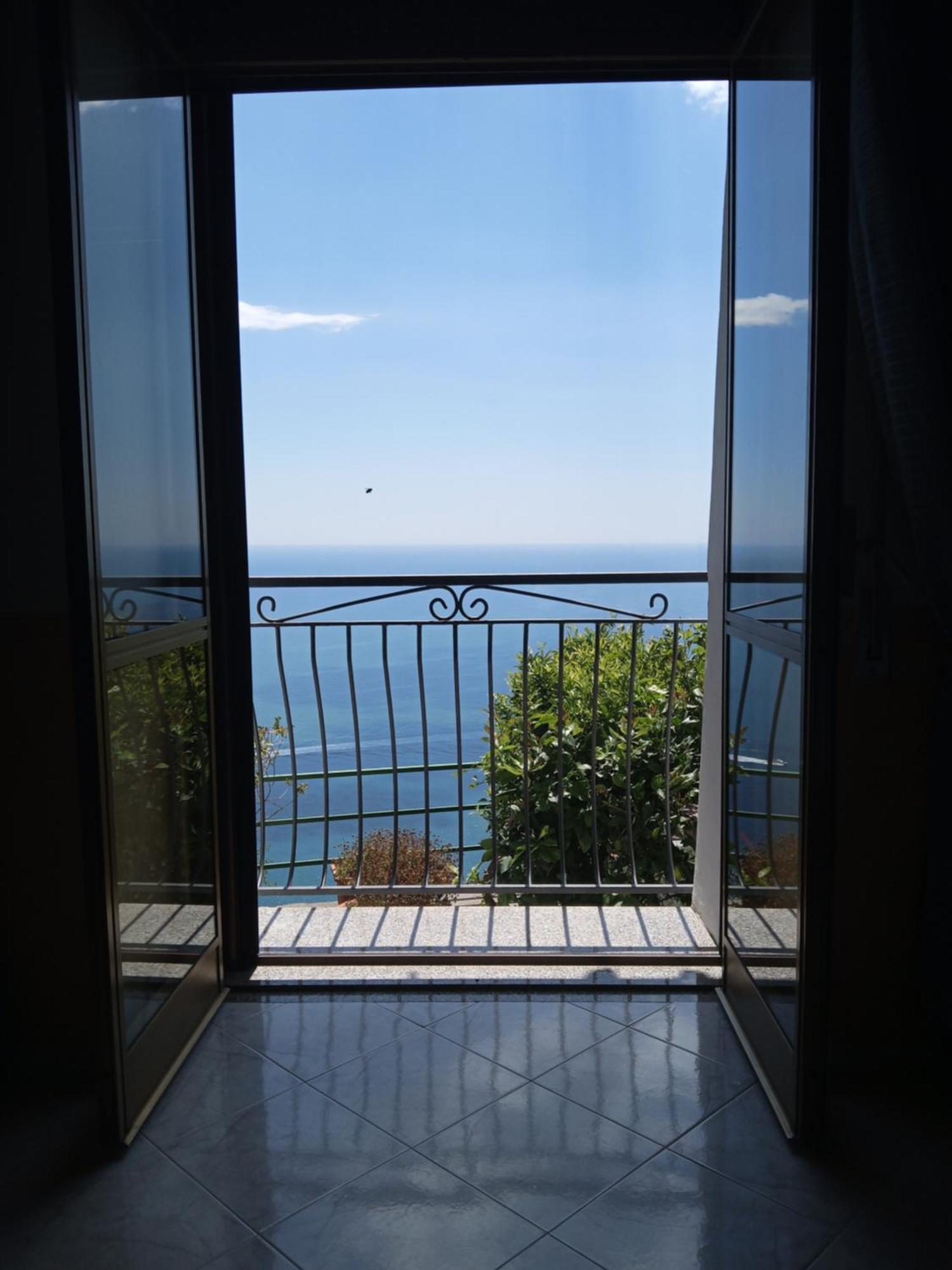Casa Luisa & Milu , Coastal Retreats In Furore! Номер фото